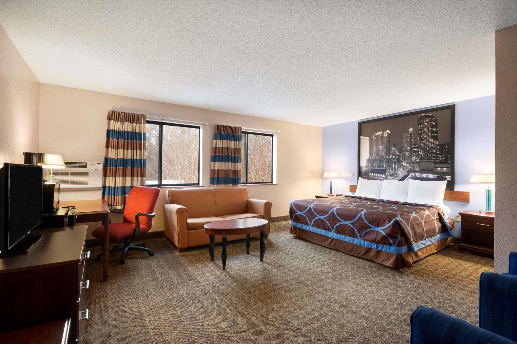 Super 8 By Wyndham Charlotte University Exterior photo